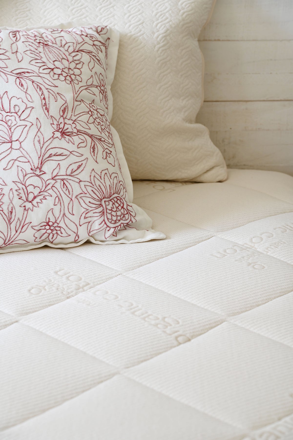Serenade Organic Hybrid Mattress