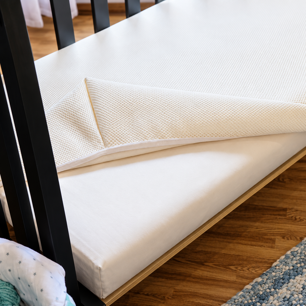 Breathable Crib Mattress Cover